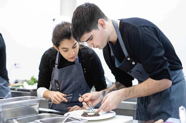 los tres años o más en la licenciatura de gastronomía los tres años o más en la licenciatura de gastronomía