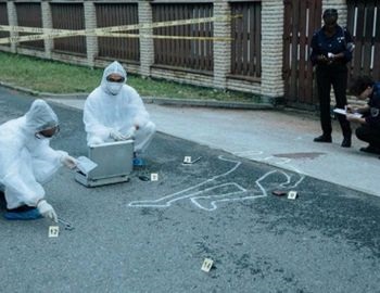 estudia la licenciatura en ciencias forenses