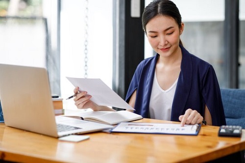 estrategias de administracin y economa